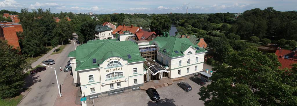 Old Estate Hotel & Spa Pskov Exterior photo