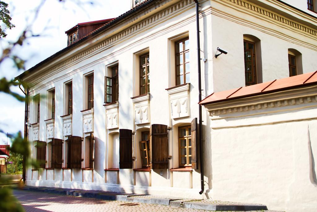 Old Estate Hotel & Spa Pskov Exterior photo